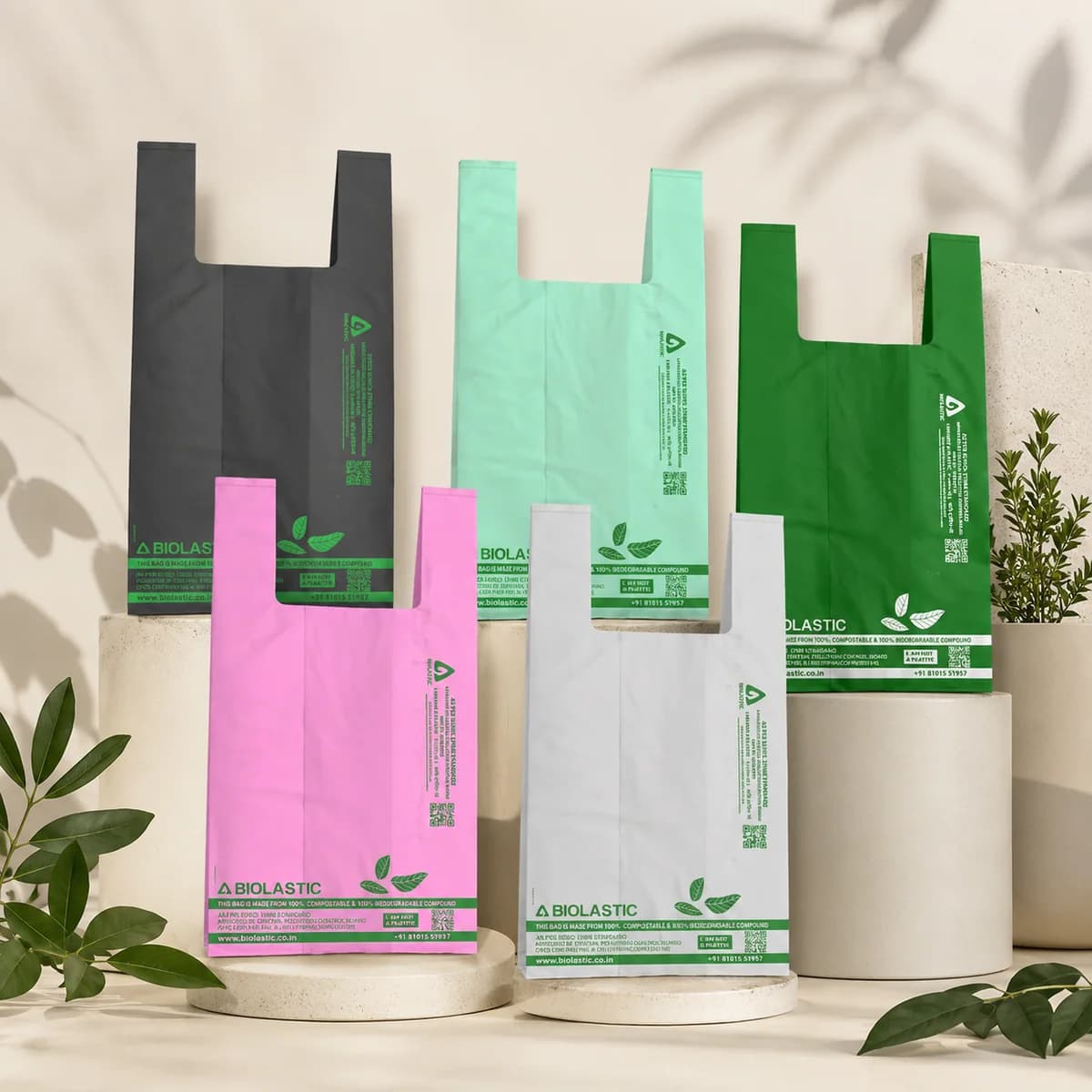 Compostable W-Cut Carry Bag - 24 x 32 Inch - image 1